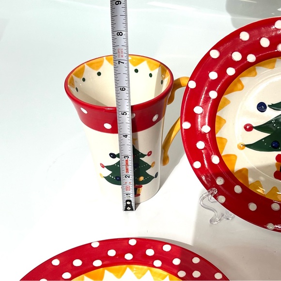 Living Art Carnival Christmas Tree Set of 3 Ceramic Dessert Plates & Mugs NEW - Picture 6 of 11